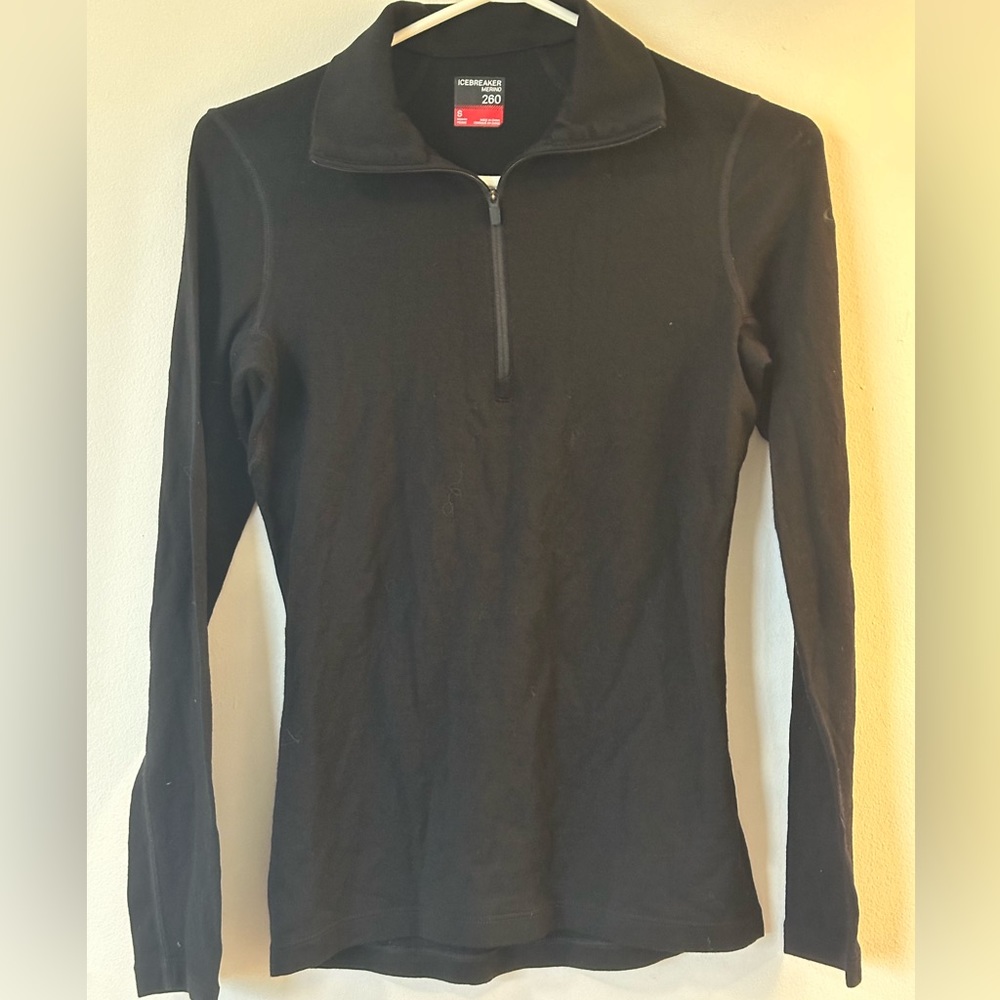 Icebreaker merino wool size small,  like new , 260 base layer